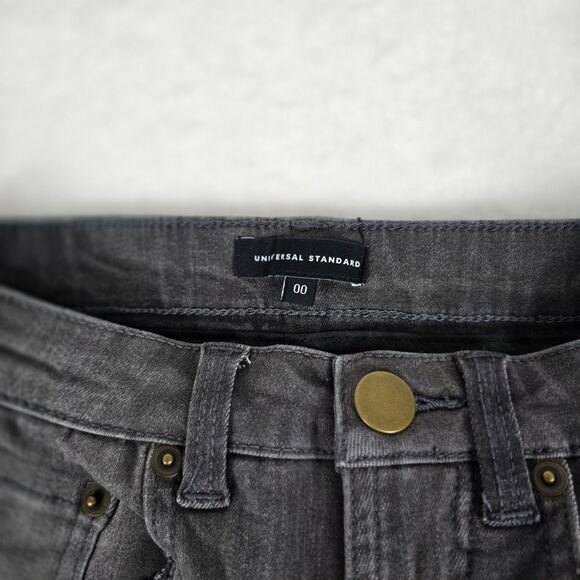 Universal Standard Core Skinny Jeans Women’s Gray Stretch Denim 00 Faded Wash - Picture 3 of 12